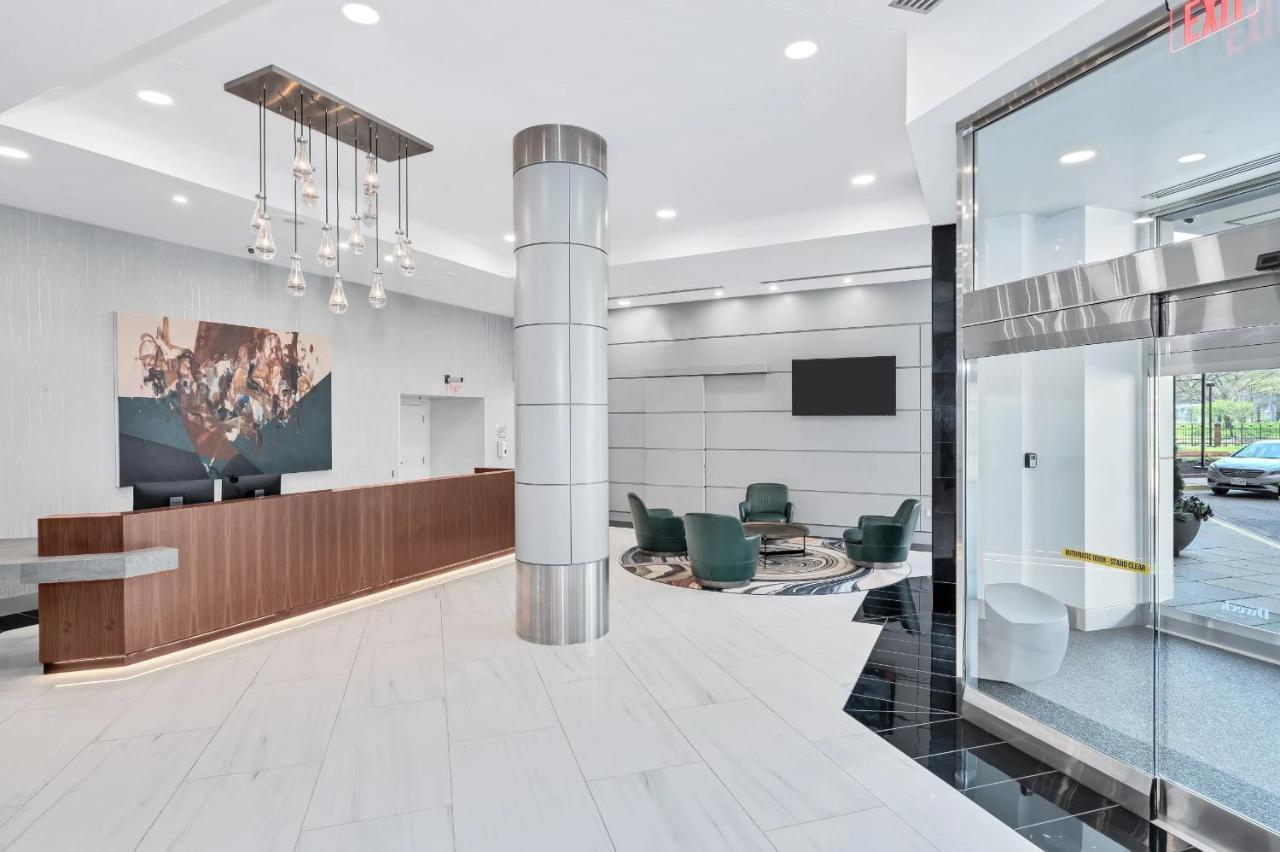 Modern & Charming With Rooftop @pentagon * Arlington